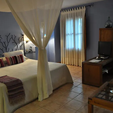 מלון La Alqueria *